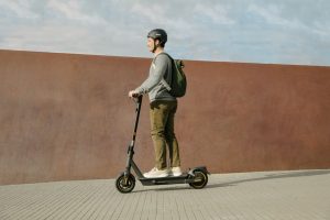 Ninebot Električni Romobil MAX G2 E Powered by Segway - Slika 5